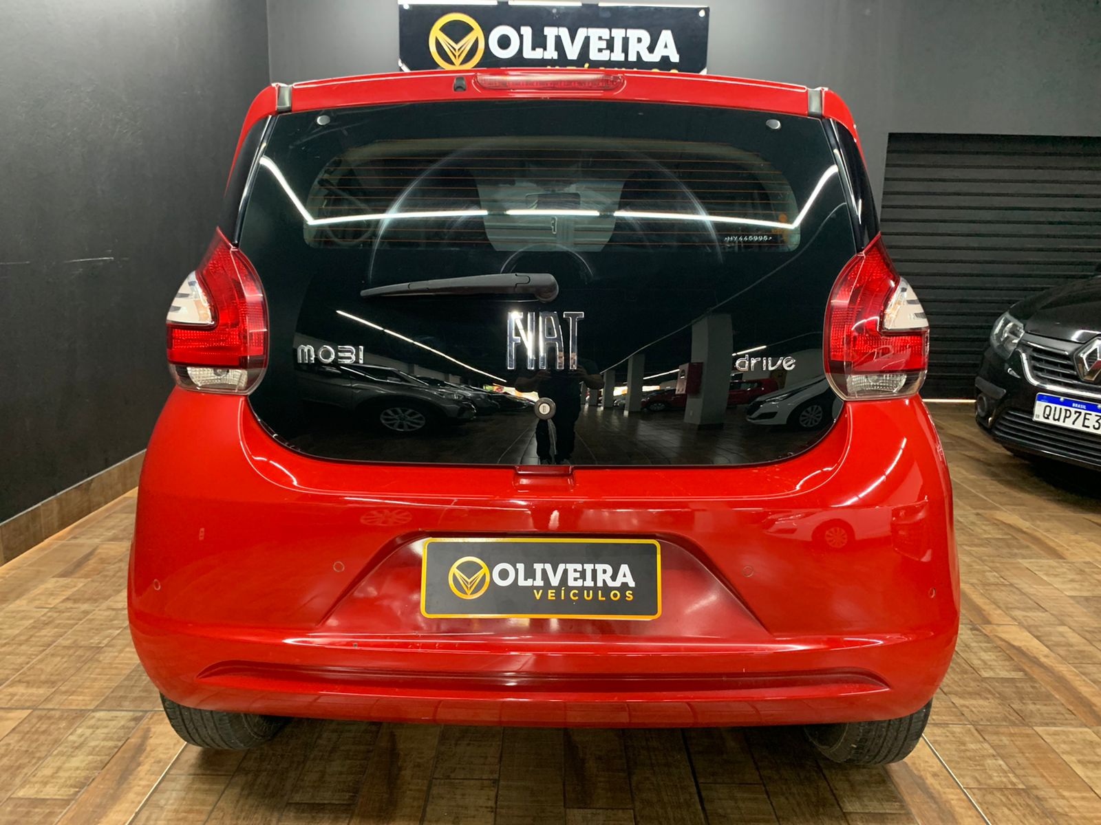 WhatsApp Image 2025-12-04 at 11.15.21 (1)