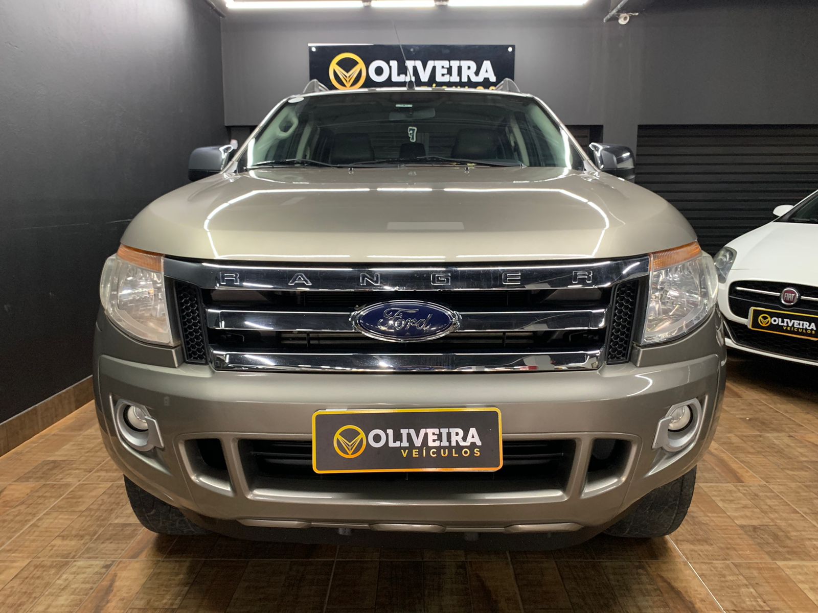 WhatsApp Image 2025-12-13 at 12.17.47 (1)