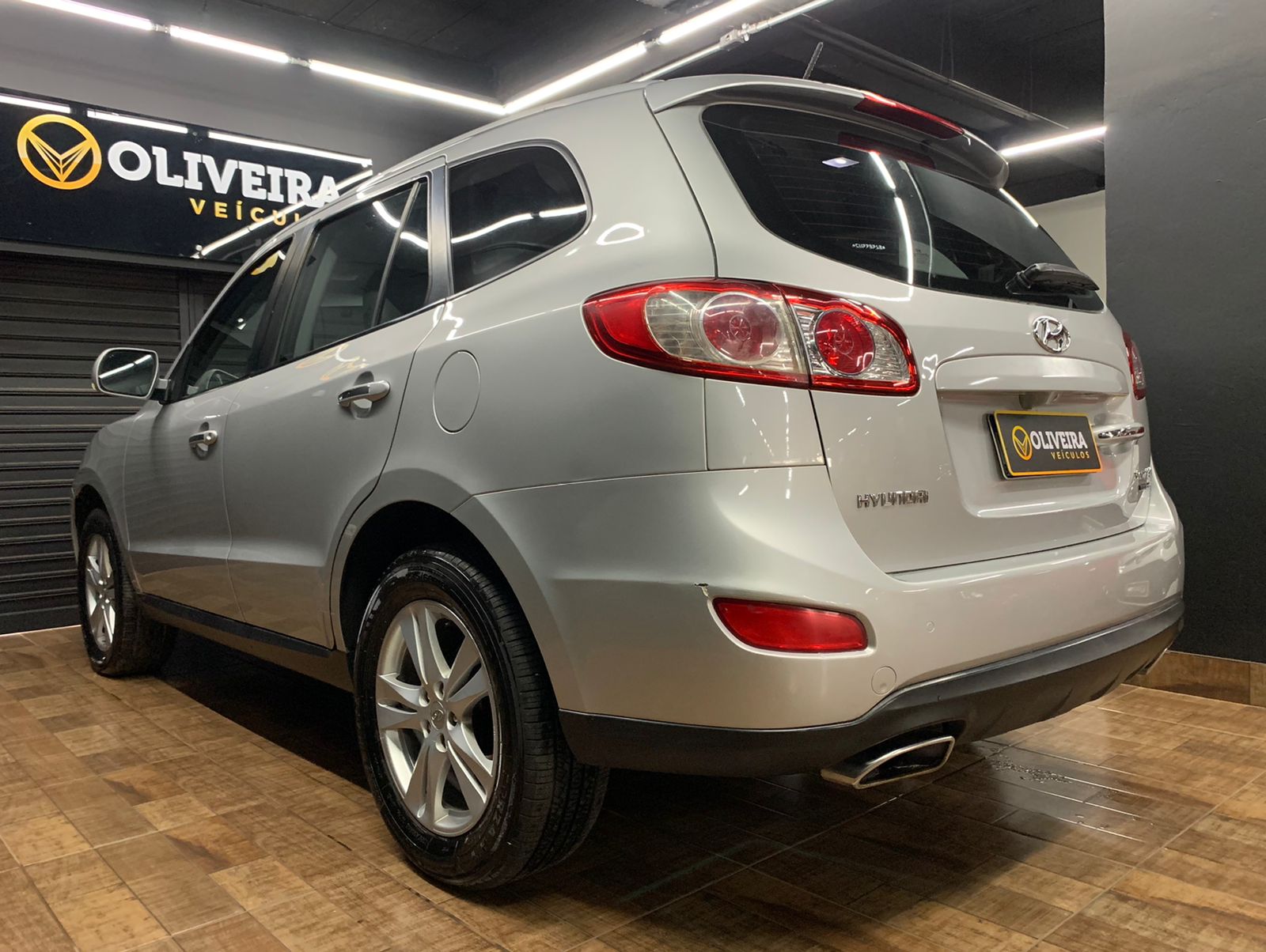 WhatsApp Image 2025-12-17 at 15.42.18 (1)