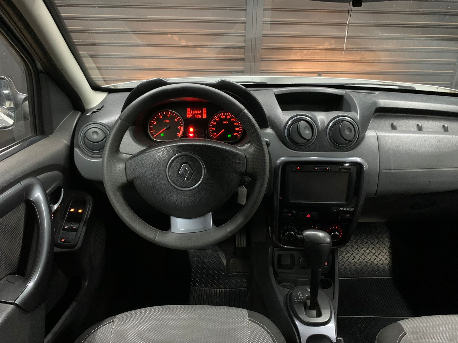 WhatsApp Image 2025-12-19 at 16.05.48 (4)